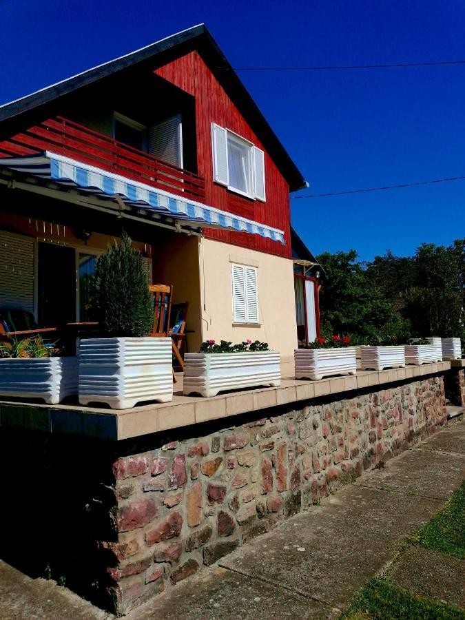 Holiday home Felicia Balatonszepezd